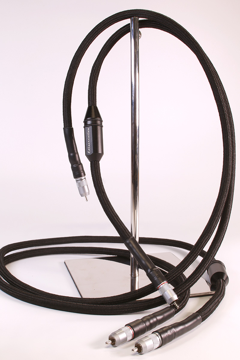 Luna Silver Interconnection Cable XLR/RCA - Image 2